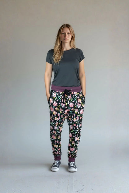 Sweatpants pattern with low crotch Linn