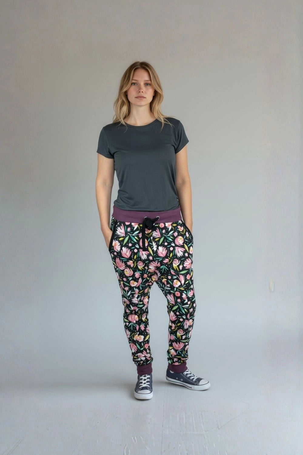 Sweatpants pattern with low crotch Linn